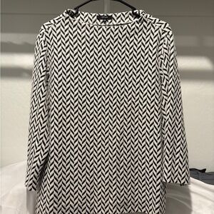 Black and White Patterned Women's Blouse